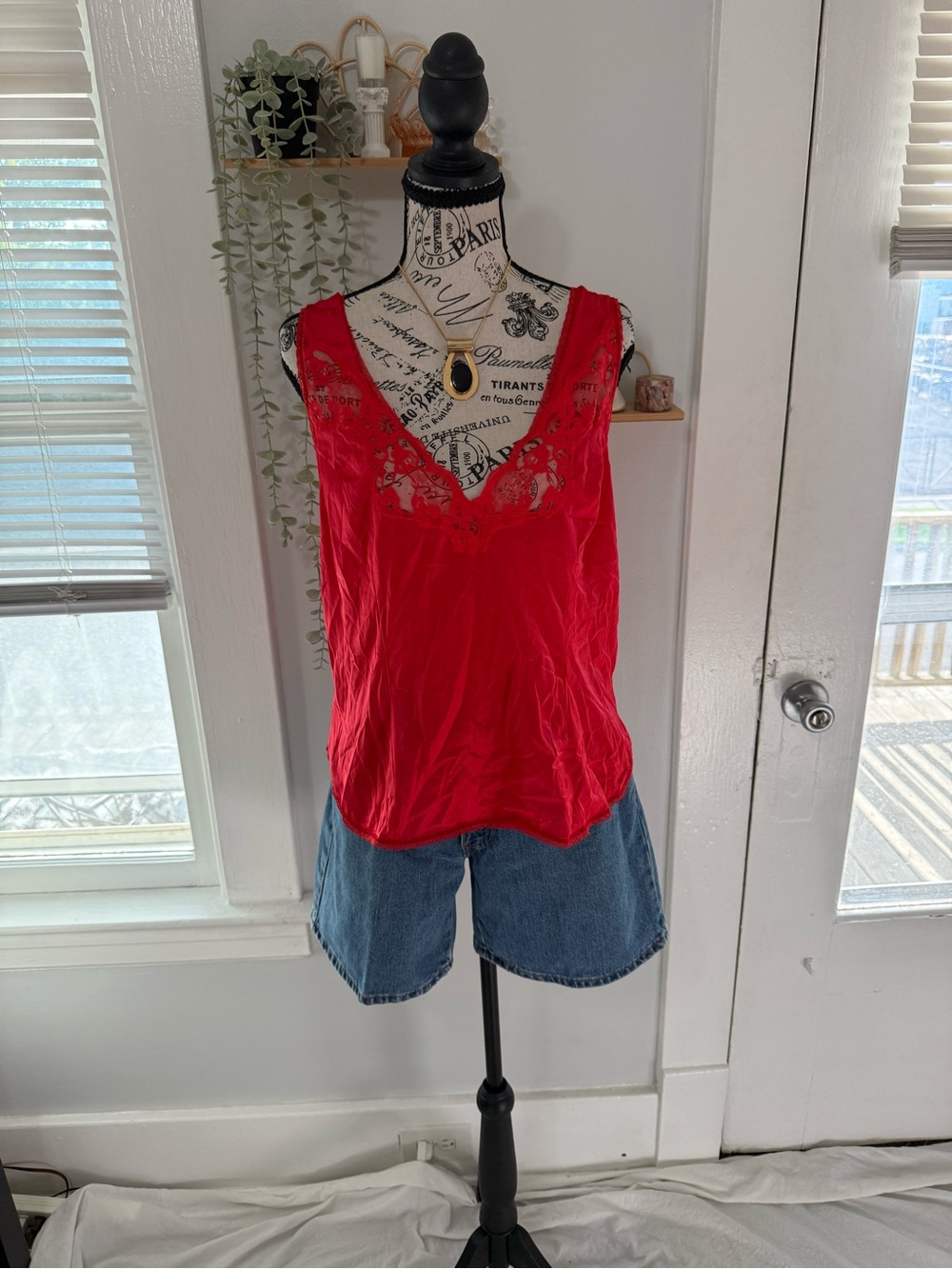 Bestform vintage lace tank top red satin 100% antron nylon